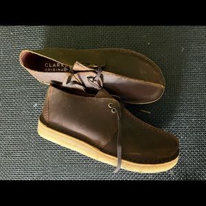 Clark’s Desert Trek - mens size 9m beeswax